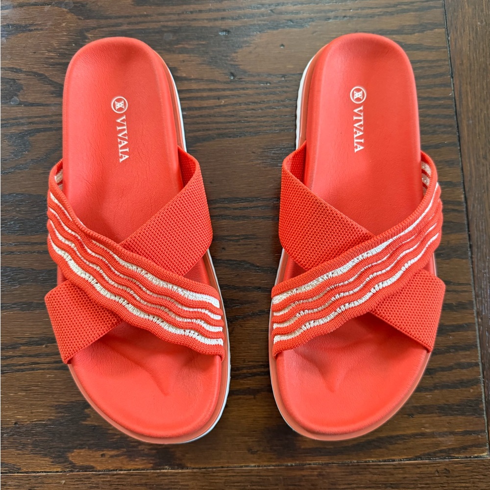 Vivaia Criss Cross Red Natalia Sandals